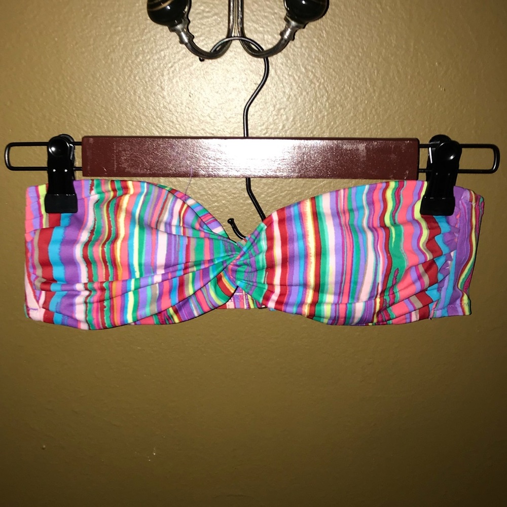 Size XS Victoria’s Secret Swimsuit Top